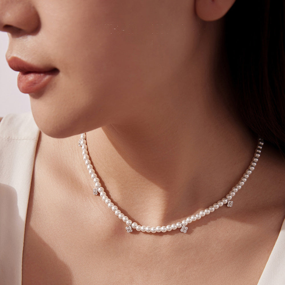 Four-Leaf Clover Pearl Necklace