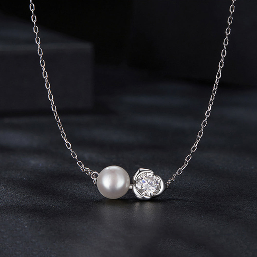 Rose Shape Moissanite Pearl Pendant Necklace